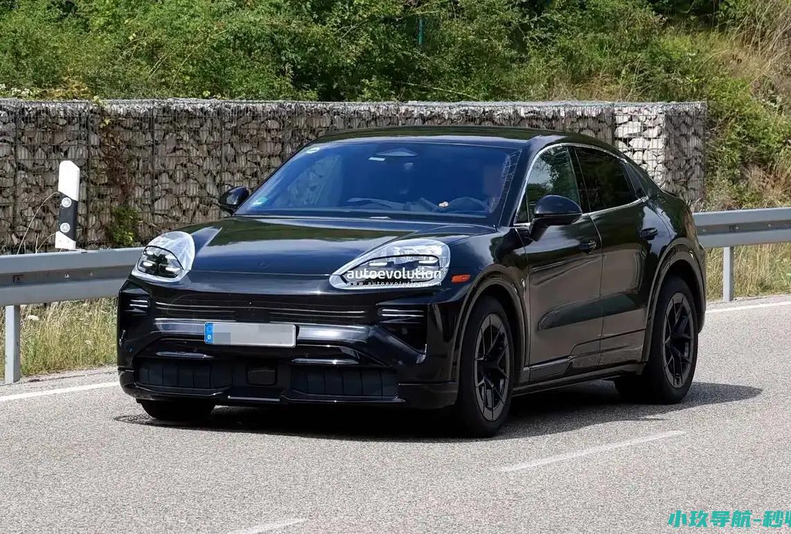 全新保时捷Cayenne Coupe 预计2025年底正式发布 EV最新谍照曝光