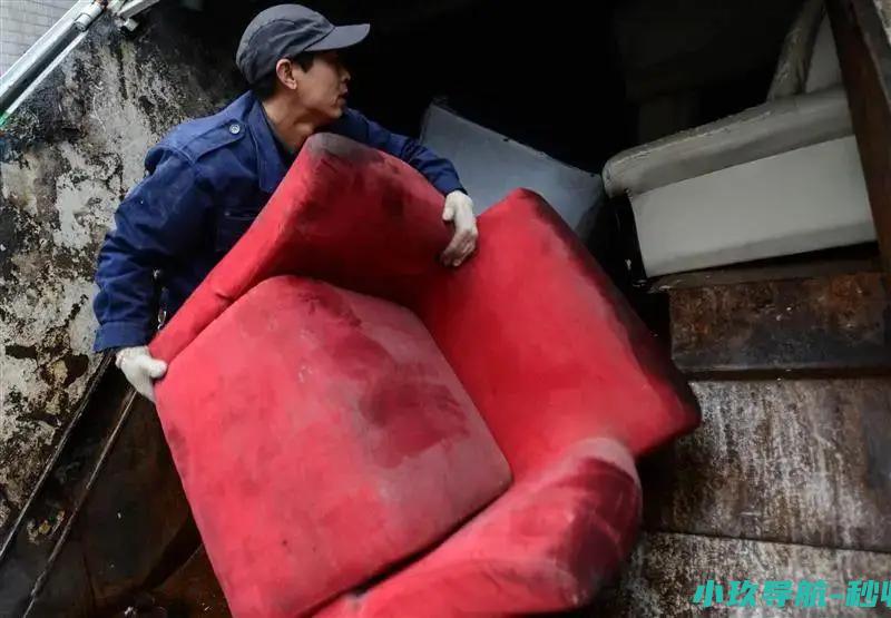 扔旧的比买新的还难 大件垃圾处理难题如何解 快评丨