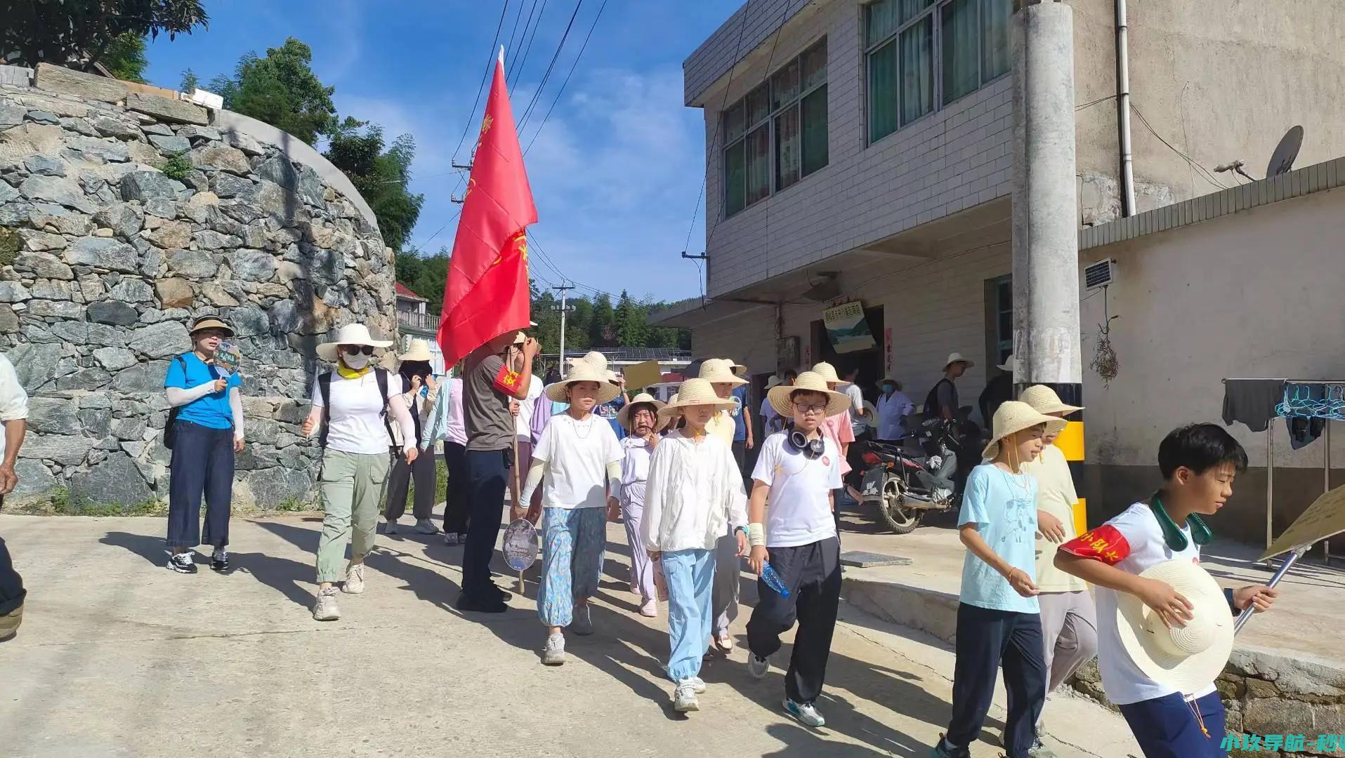 金 大别山老区 红绿生 焕 新景 铭记历史 缅怀先烈